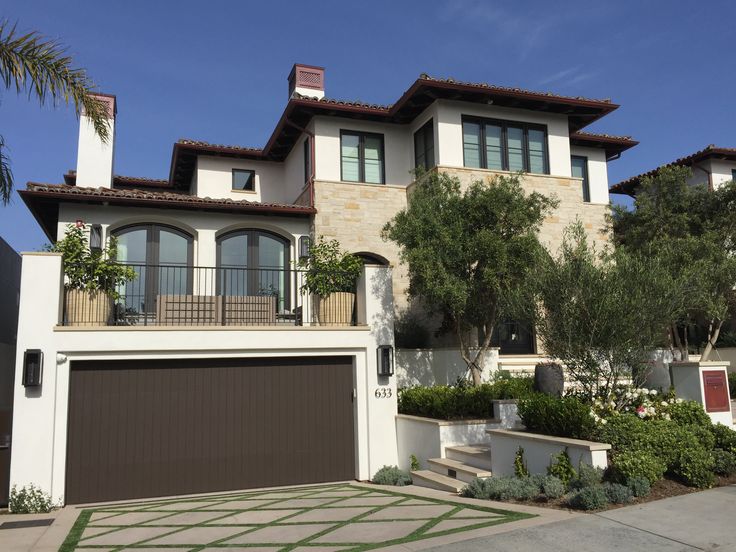 Hunian Mediteranian Modern, Siap Dihuni